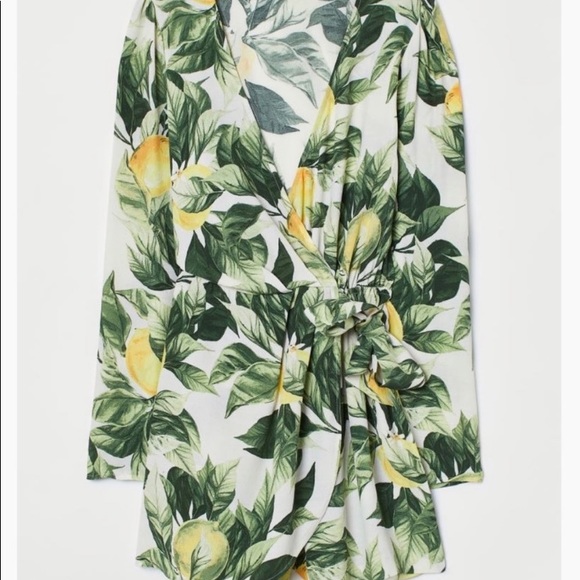 H&M green lemon long sleeved romper - Picture 3 of 4